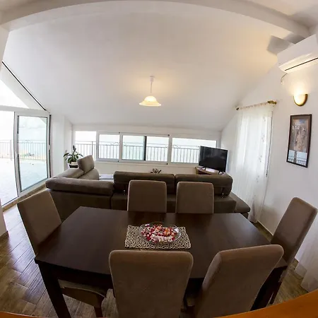 Lux Apartments Fabris 科托尔 外观 照片