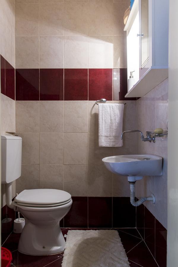 Lux Fabris