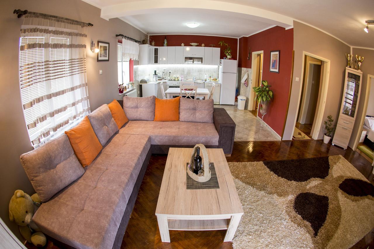 Lux Fabris * Kotor