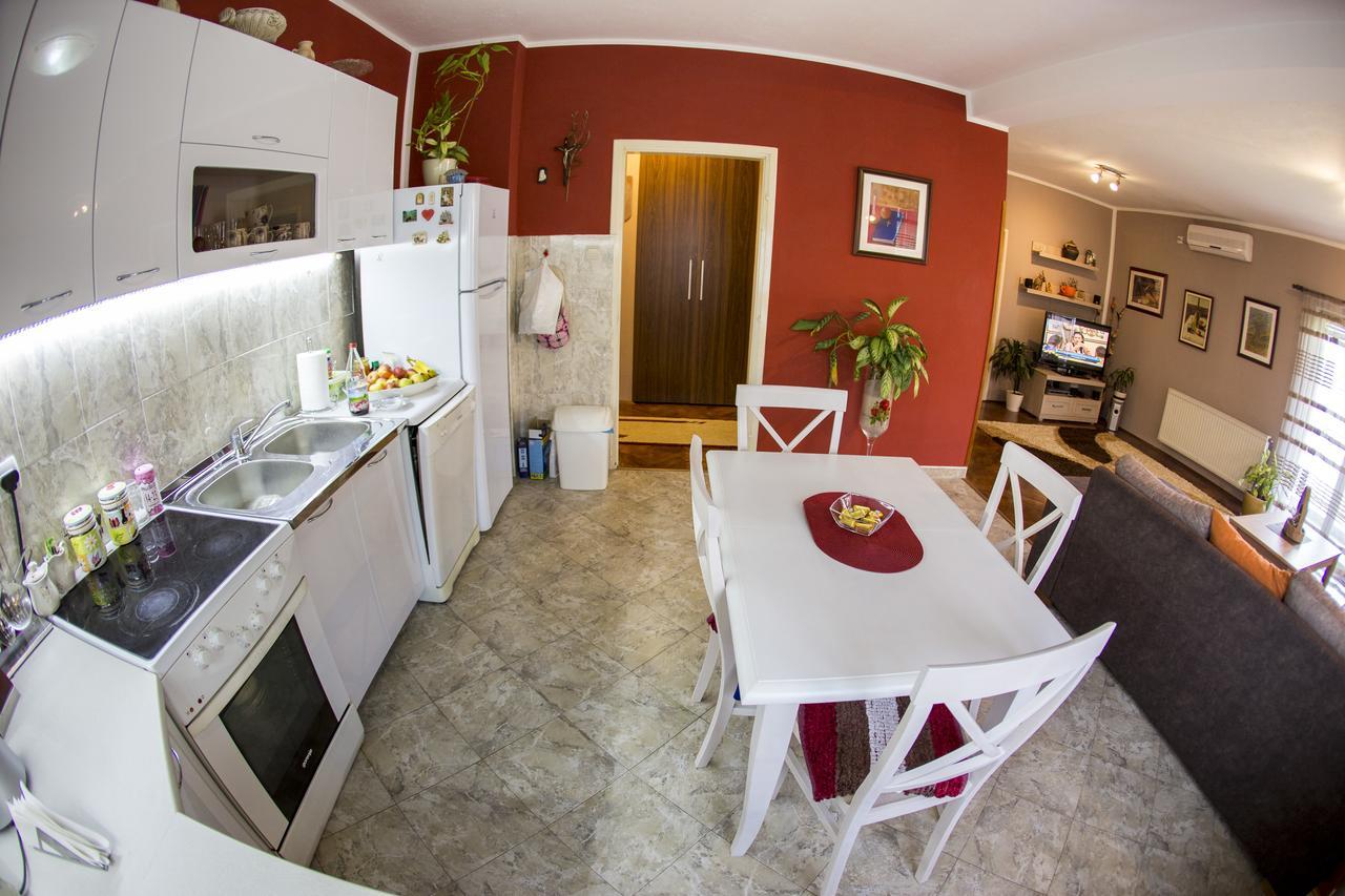 Apartman Lux Fabris *